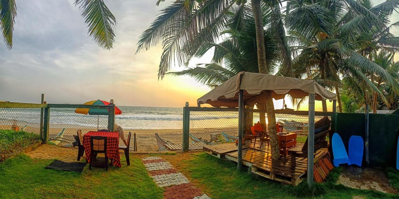 Ayomal Beach Paradise Kurunduwatta Екстериор снимка