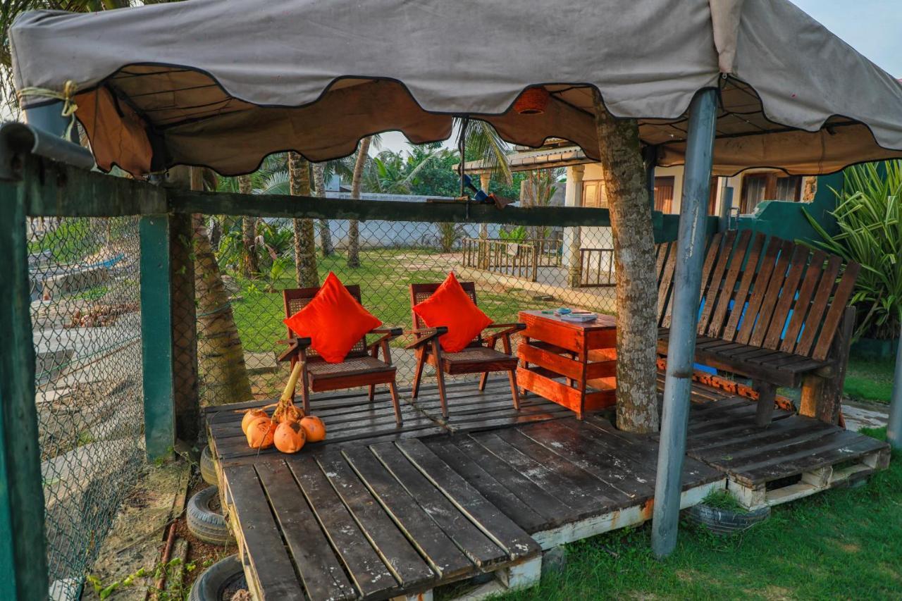 Ayomal Beach Paradise Kurunduwatta Екстериор снимка